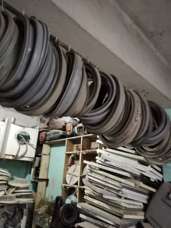 2025/10/1000000637-1-scaled.jpg جونات غسالات اتوماتيك جميع الانواع