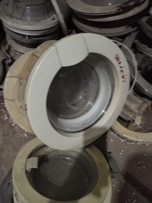 2025/10/1000000654-scaled.jpg جميع انواع باب الغساله الاتوماتيك