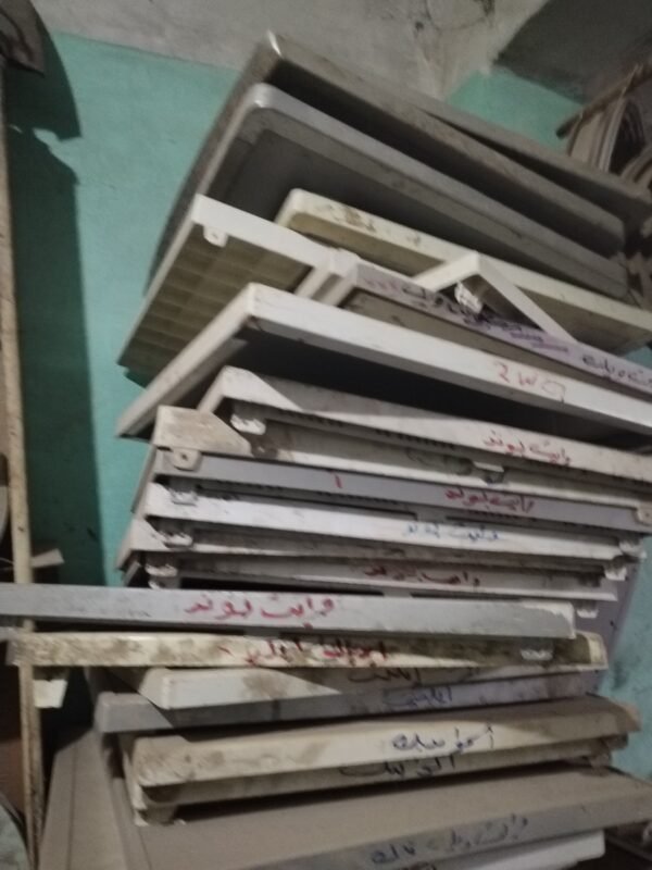 2025/10/1000000746-scaled.jpg غطاء اتوماتيك