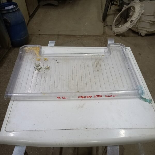 رفوف توشيبا ٥٧ سنتي مترا